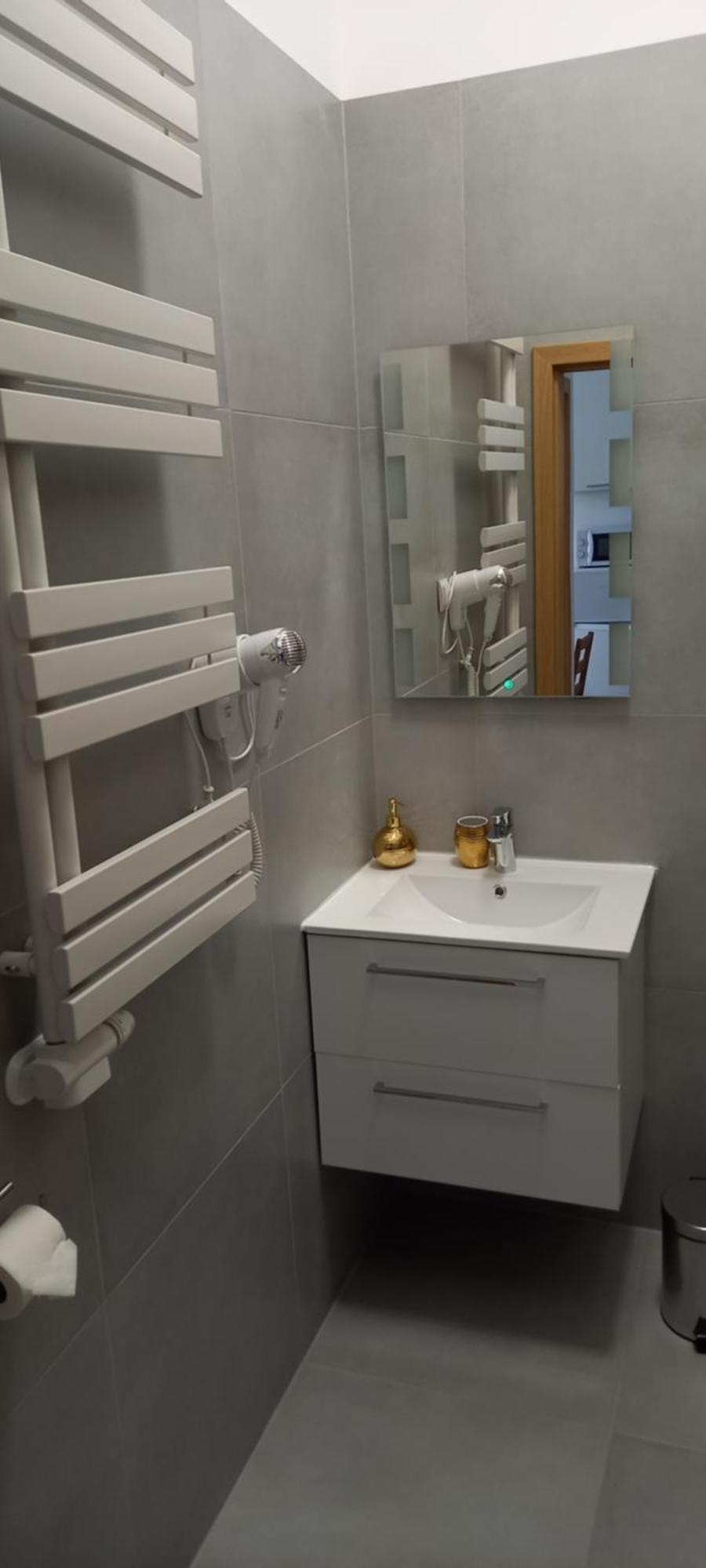 Apartament Love On 5 - Milosc Na 5 Legnica Extérieur photo
