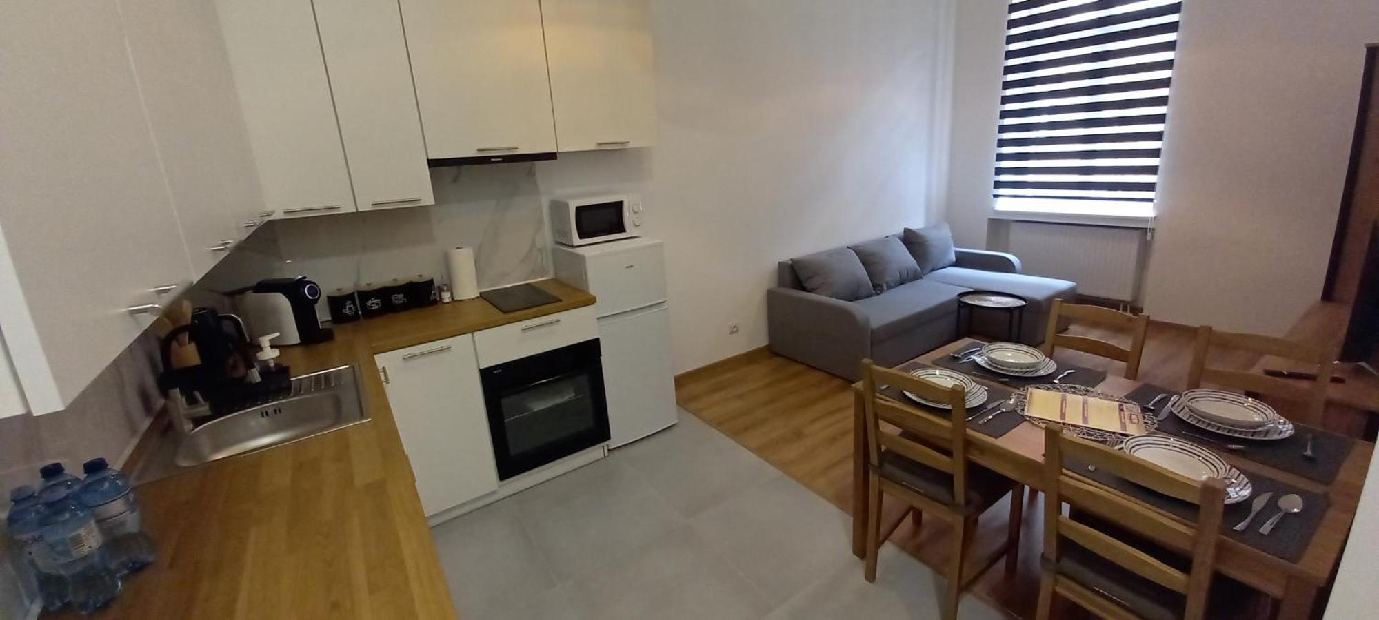 Apartament Love On 5 - Milosc Na 5 Legnica Extérieur photo